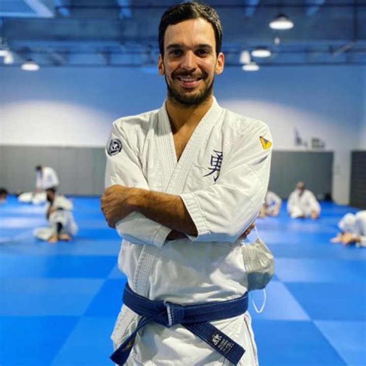 
10 Facts To Know About Jiu Jitsu Instructor Joaquim Valente 