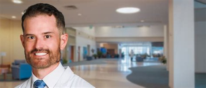 Dr. Adam Henson, MD – West Frankfort, IL