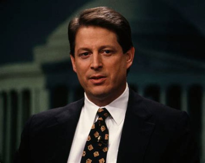 Al Gore Biography - Facts, Childhood, Family Life & Achievements of Politician