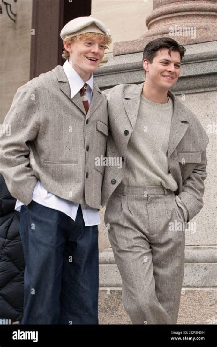 Is Alex Høgh Andersen married?