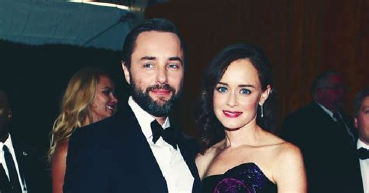Alexis Bledel And Vincent Kartheiser Are Getting Divorced
