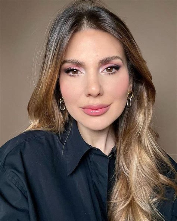 Ali Andreea Biography - Facts, Childhood, Family Life & Achievements