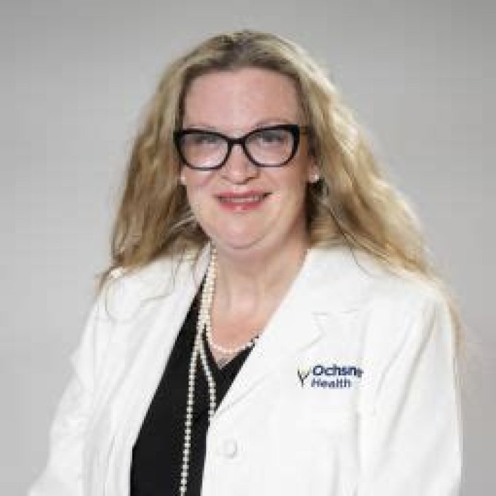 Dr. Alice Hall, MD – Edgewood, KY