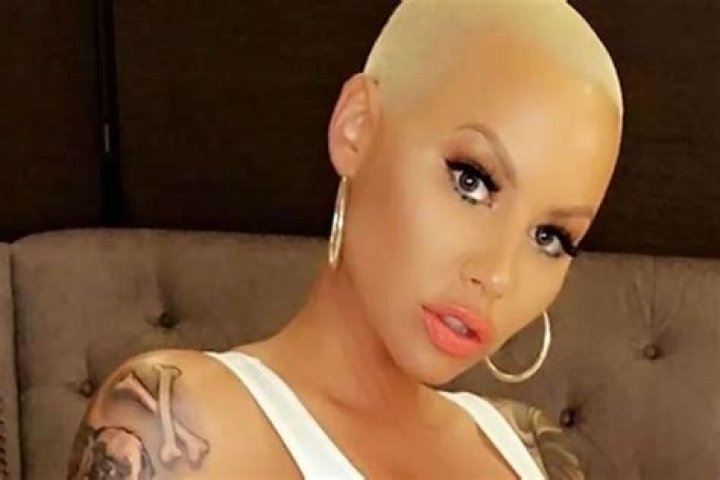 Amber Rose Undergoes Full-Body Liposuction Weeks After Giving Birth To Son Slash