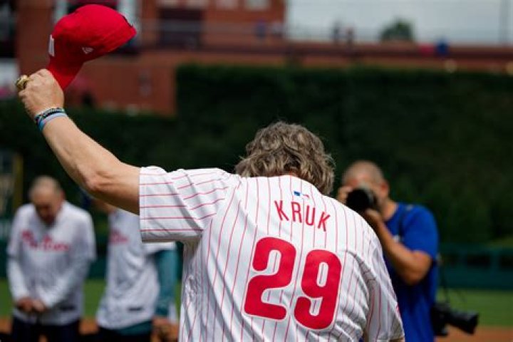 
American Baseball Player John Kruk’s Diet Plan Details, Has He Become A Vegan? 