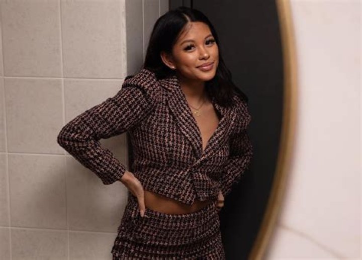 Ammika Harris Shares A Thought About Happiness At The End Of 2020 – See It Here