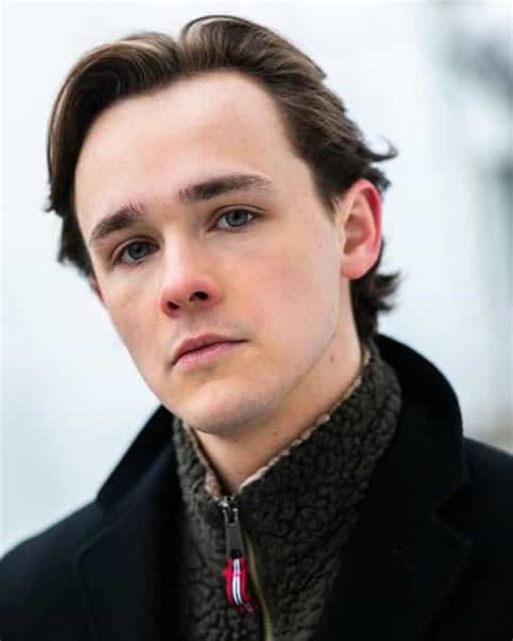 Andrea Kevichusa Meru Height, Weight, Net Worth, Age, Birthday, Wikipedia, Who, Nationality, Biography