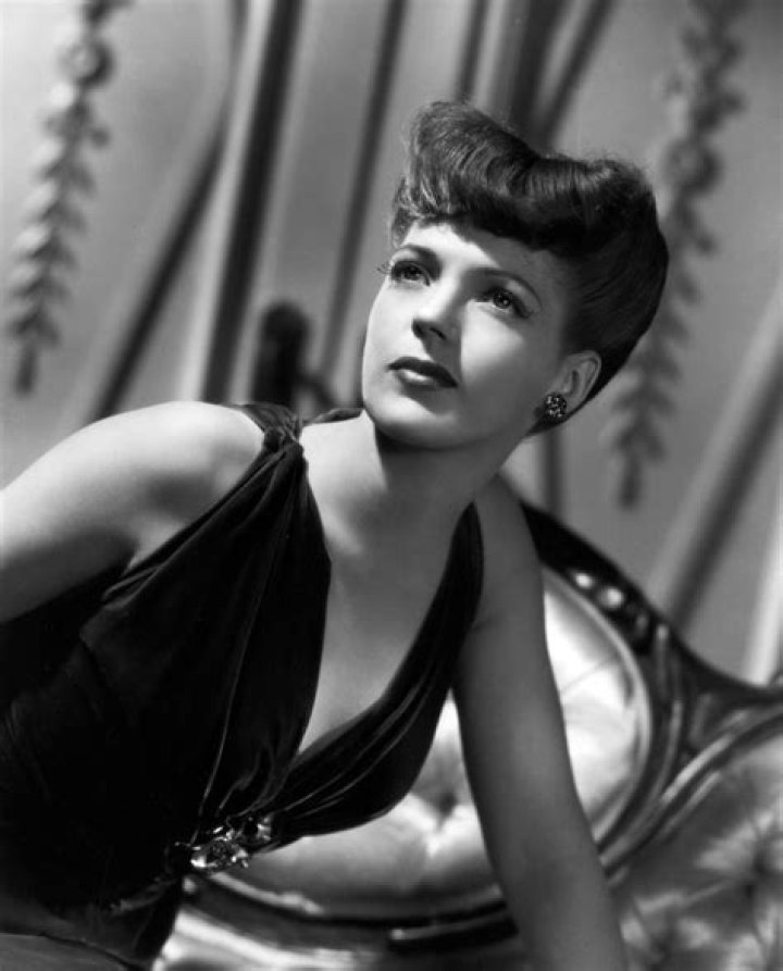 Anne Gwynne Biography - Facts, Childhood, Family Life of Actress