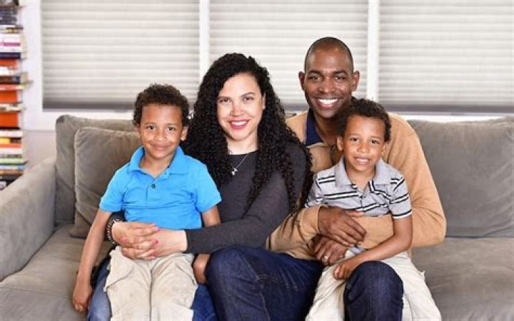 Anthony Schwartz family, wife, children, parents, siblings