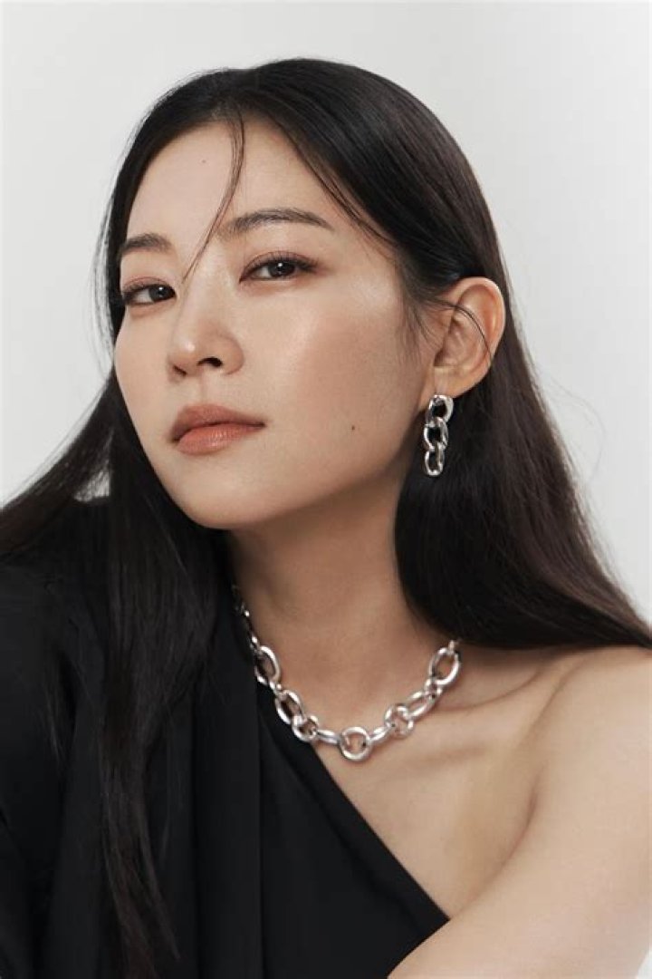 Arden Cho Wiki, Age, Net Worth, Boyfriend, Ethnicity & Height