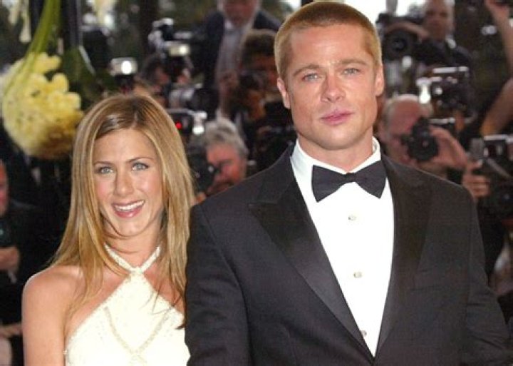 Are Brad Pitt And Jennifer Aniston Planning A Beach Wedding?