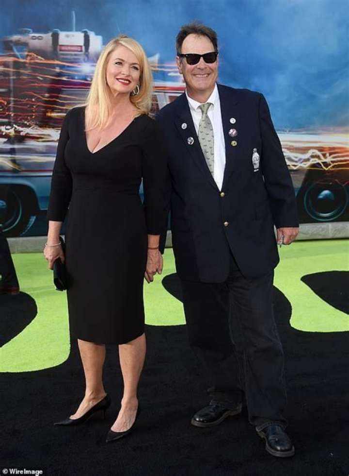 Are Dan Aykroyd and Donna Dixon still married?