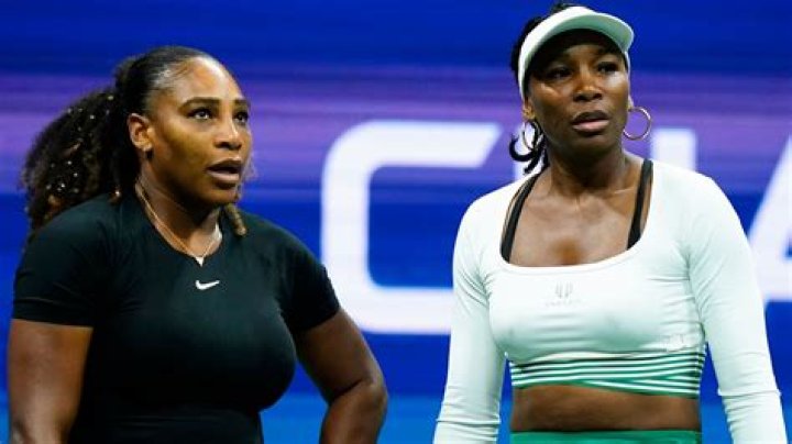 Are Serena Williams and Venus Williams twins? Who is older Venus or Serena?