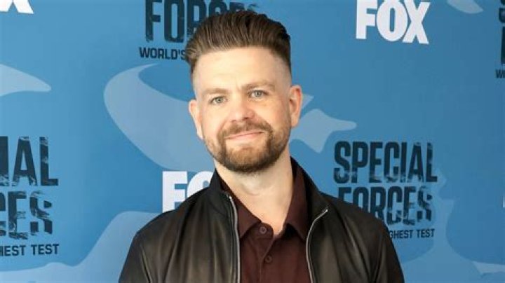 
Aree Gearhart Height, Weight, Net Worth, Age, Birthday, Wikipedia, Who, Nationality, Biography 