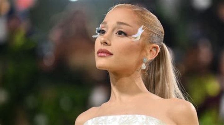 Ariana Grande Recently Announced The Addition Of Body Products To Her Ulta Cosmetics Line