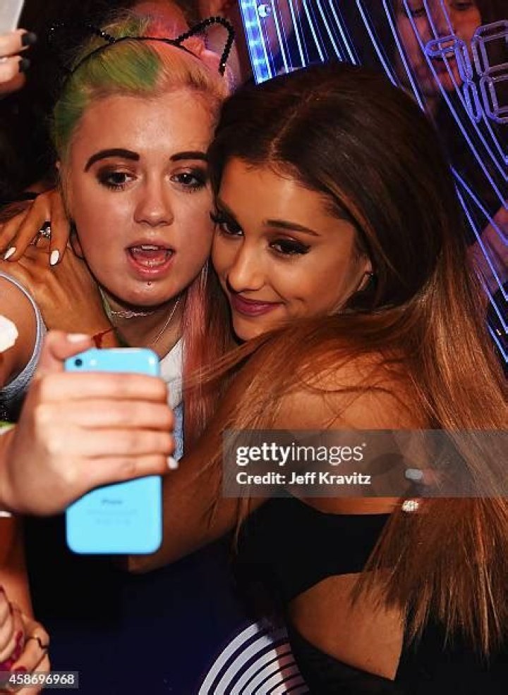 Ariana Grande takes ‘best in show’ with her Eugene Levy and Jennifer Coolidge impressions