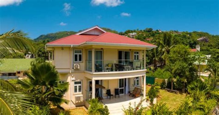 Au Fond De Mer View Self Catering Apartment, Anse Royale, Seychelles