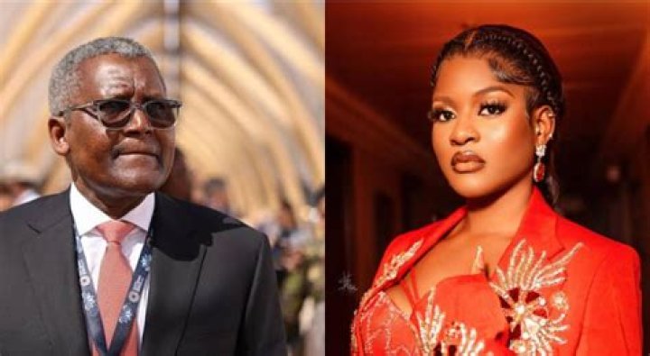 
BBNaija’s Groovy makes it rain on Phyna at her victory party 