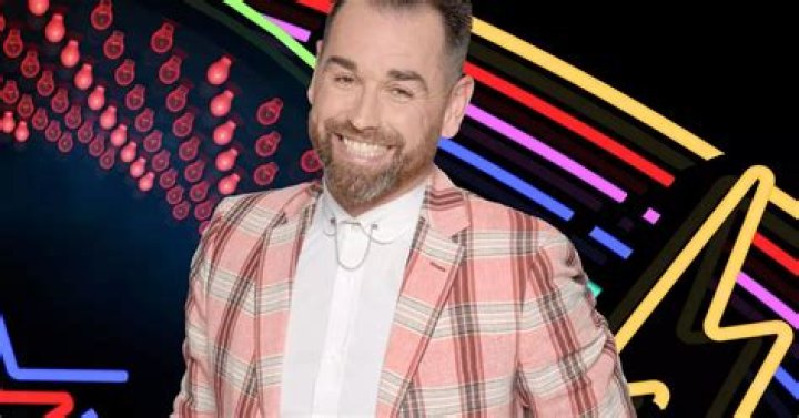 Ben Jardine – Bio, Facts, Family Life of British Reality Star