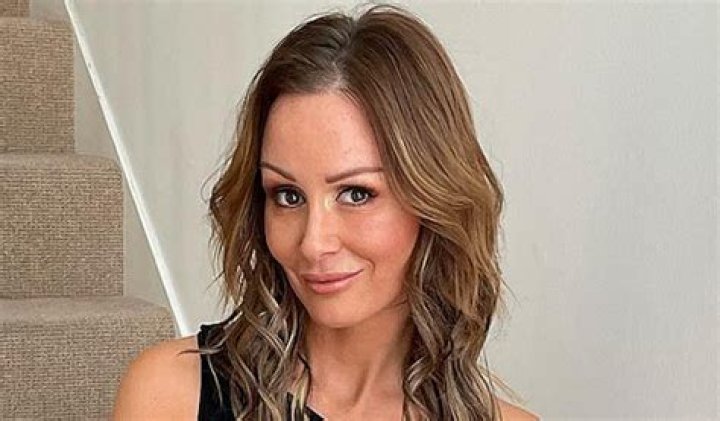 Big Brother's Chanelle Hayes Shares Swimsuit Photo of Weight Loss