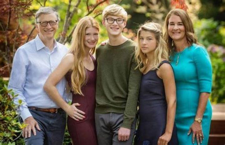 Bill Gates family, wife, children, parents, siblings