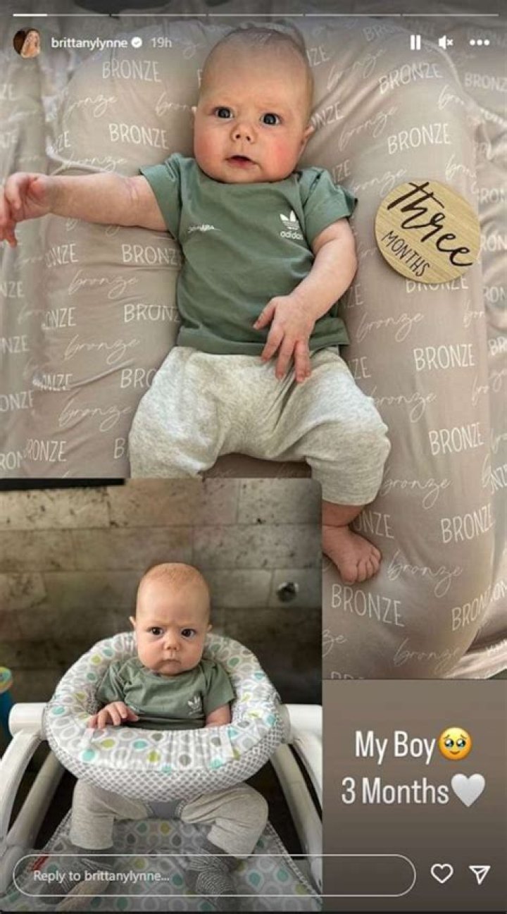 
Brittany Mahomes Shares Bronze and Sterling’s Matching Outfits on Baby’s First NFL Sunday: Photo 
