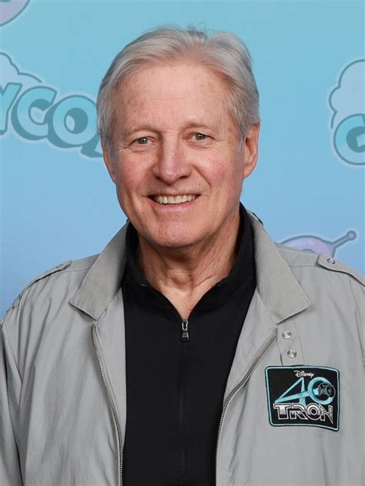 Bruce Boxleitner Biography - Facts, Childhood, Family Life & Achievements