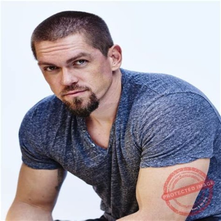 
Calum Butcher Height, Weight, Net Worth, Age, Birthday, Wikipedia, Who, Nationality, Biography 