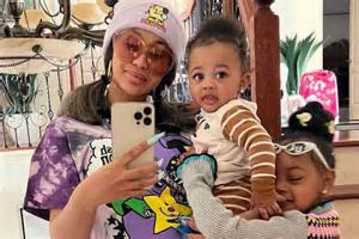 Cardi B And Offset Have Released The First Photos And Name Of Their Son