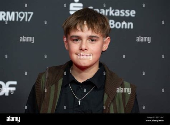 Carl Anton Koch Wiki, Age, Height, Parents & Blood Red Sky