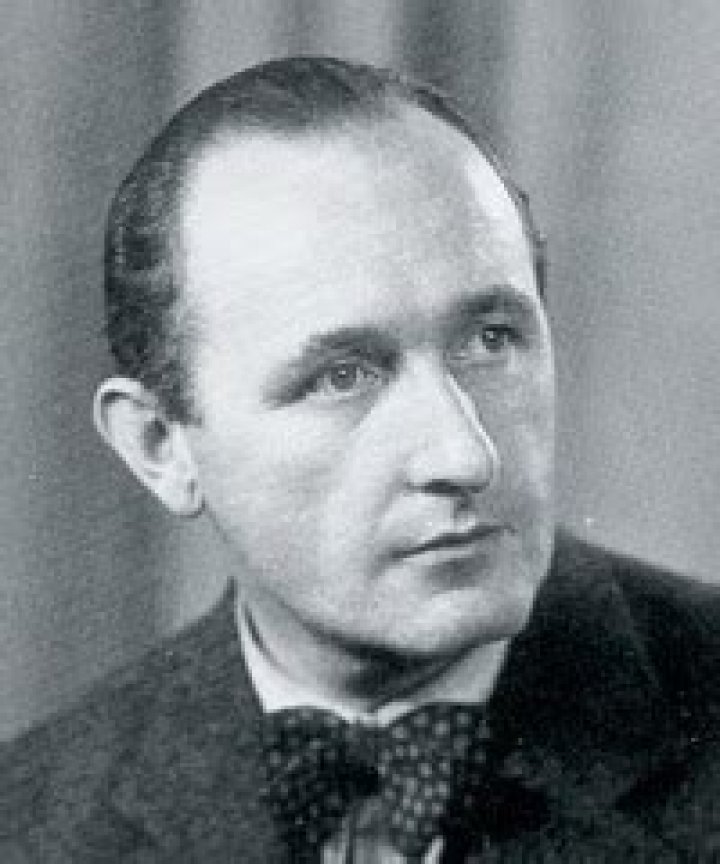 Carl Ludwig Siegel Biography - Facts, Childhood, Family Life & Achievements of German Mathematician