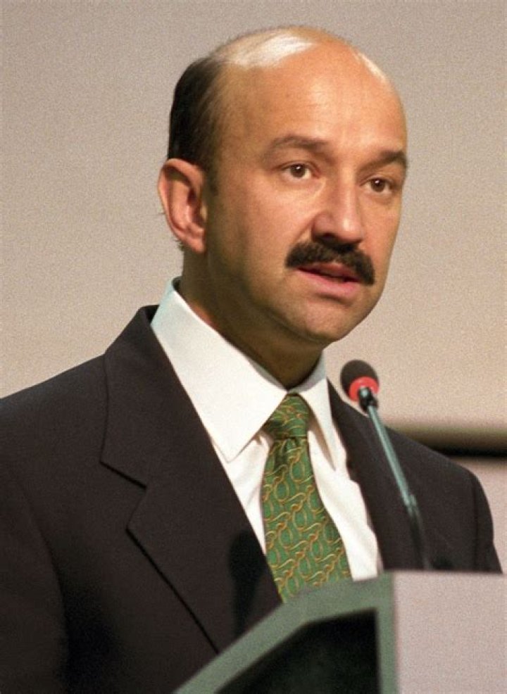 Carlos Salinas De Gortari Biography