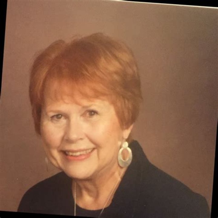 Dr. Carol Gilles, MD – Bolingbrook, IL