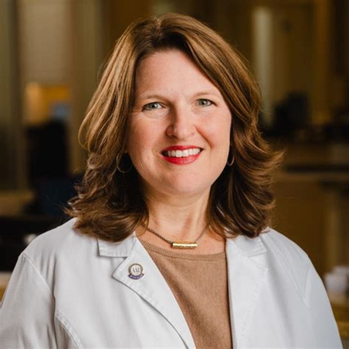 Dr. Carolyn Watson, MD – Paducah, KY