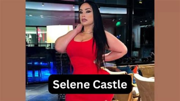 
Castle Selene Height, Weight, Net Worth, Age, Birthday, Wikipedia, Who, Instagram, Biography 