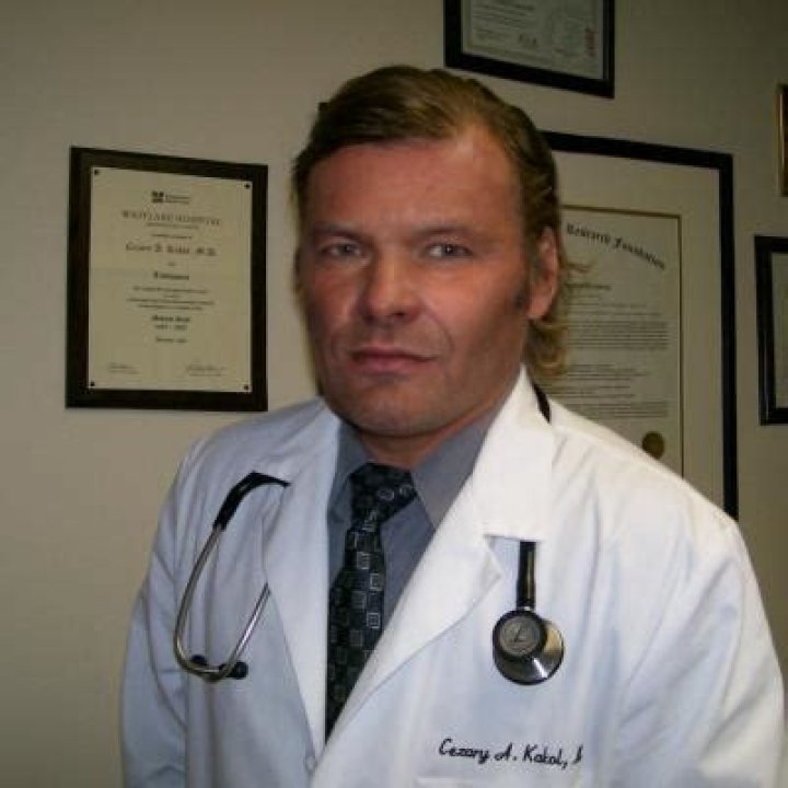 Dr. Cezary Kakol, MD – Chicago, IL