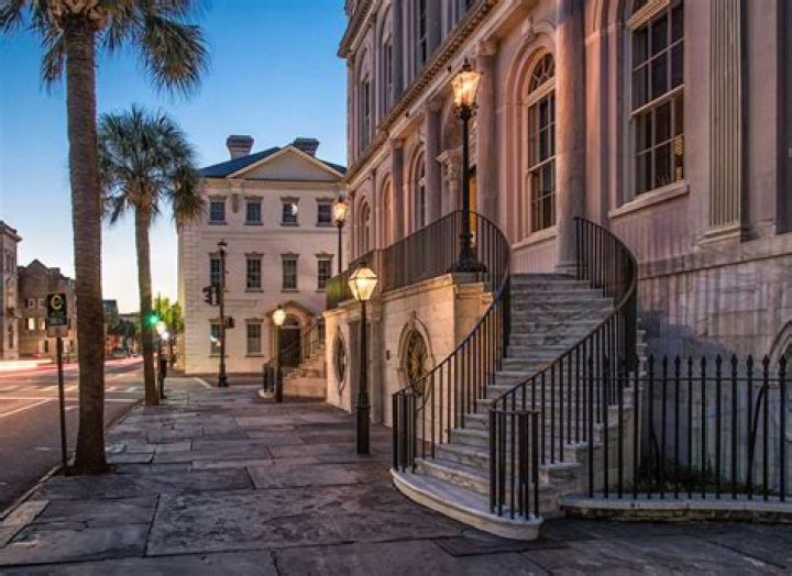 Famous People From Charleston, South Carolina & Celebs Born In Charleston