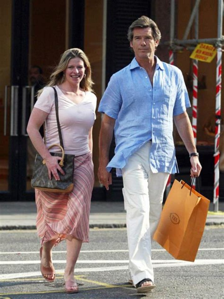 Charlotte Brosnan Biography - Facts, Childhood, Family Life & Achievements