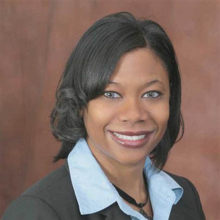 Dr. Charone Tolbert, MD – Quincy, IL