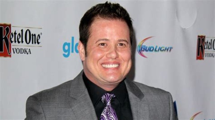 Chaz Bono Biography - Facts, Childhood, Family Life & Achievements