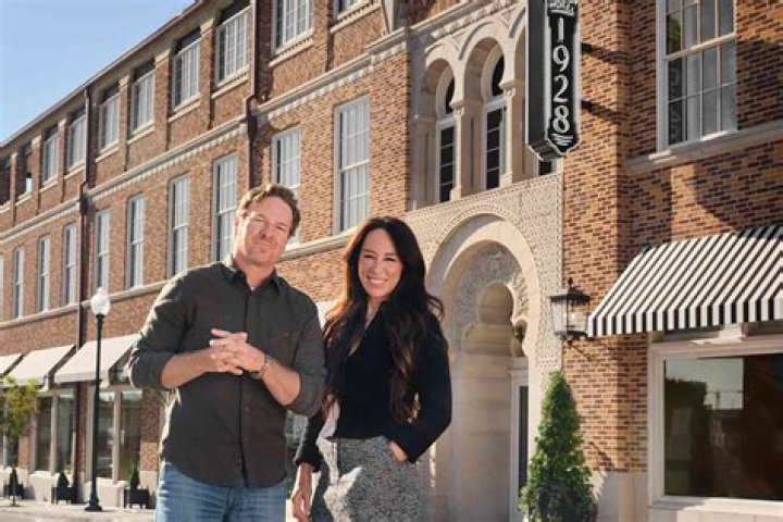 Here’s what Chip and Joanna Gaines of Magnolia Network are worth