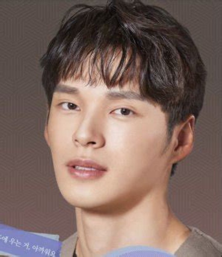 Choi Min-soo - Bio, Facts, Family Life of Actor