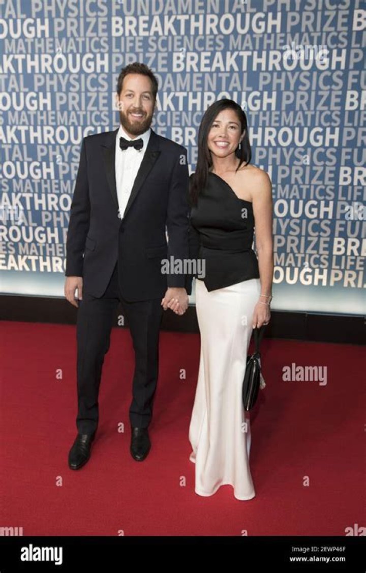 Chris Sacca: Wife, net worth, tattoos, smoking & body facts