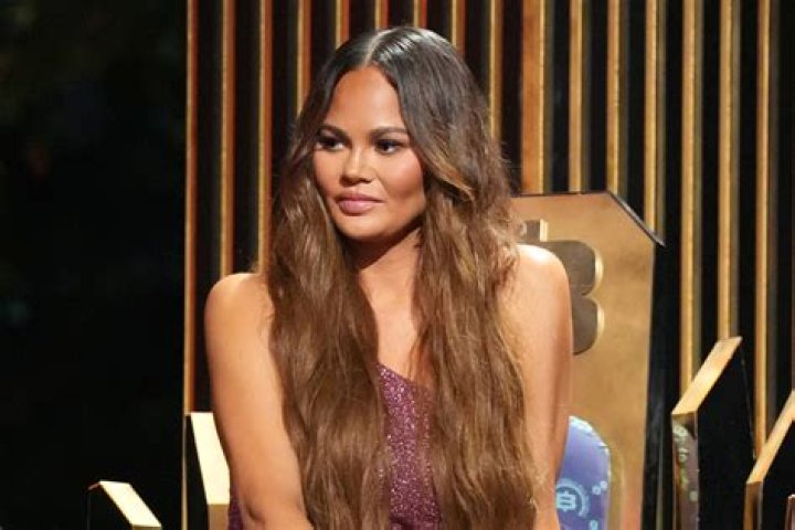 Chrissy Teigen Calls For The New York Times To Bring Back Alison Roman’s Column