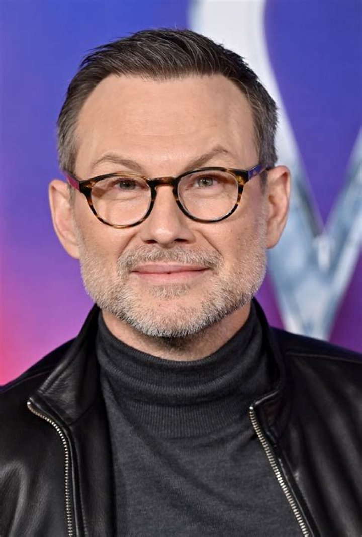 Christian Slater Biography - Facts, Childhood, Family Life & Achievements