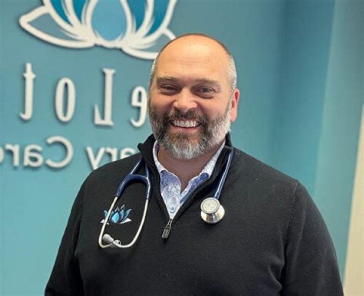 Dr. Clayton Schroeder, MD – Omaha, NE