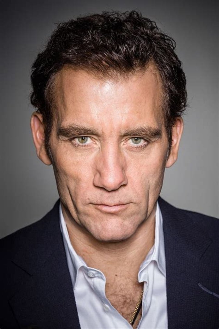 Clive Owen Biography - Facts, Childhood, Family Life & Achievements