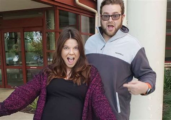 Counting On – Cousin Amy Duggar Welcomes First Child With Dillon King