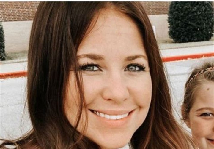Counting On – Jana Duggar Is ‘Not That Worried’ About Being 30 & Single, But Admits She Feels Pressure To Find A Husband