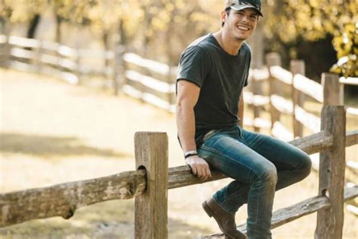 Country Singer Granger Smith Reveals His Toddler Son Has Died After ‘Tragic Accident’